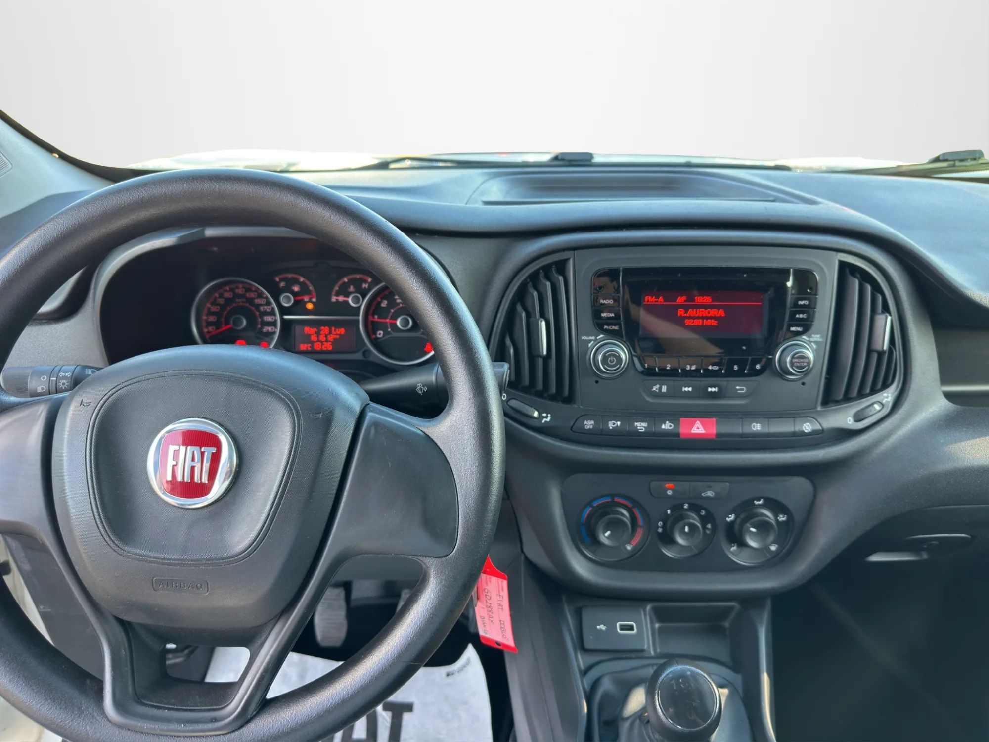 Fiat Doblò 1.3 MJT PASSO CORTO BUSINESS 2020 — foto 14 di 21