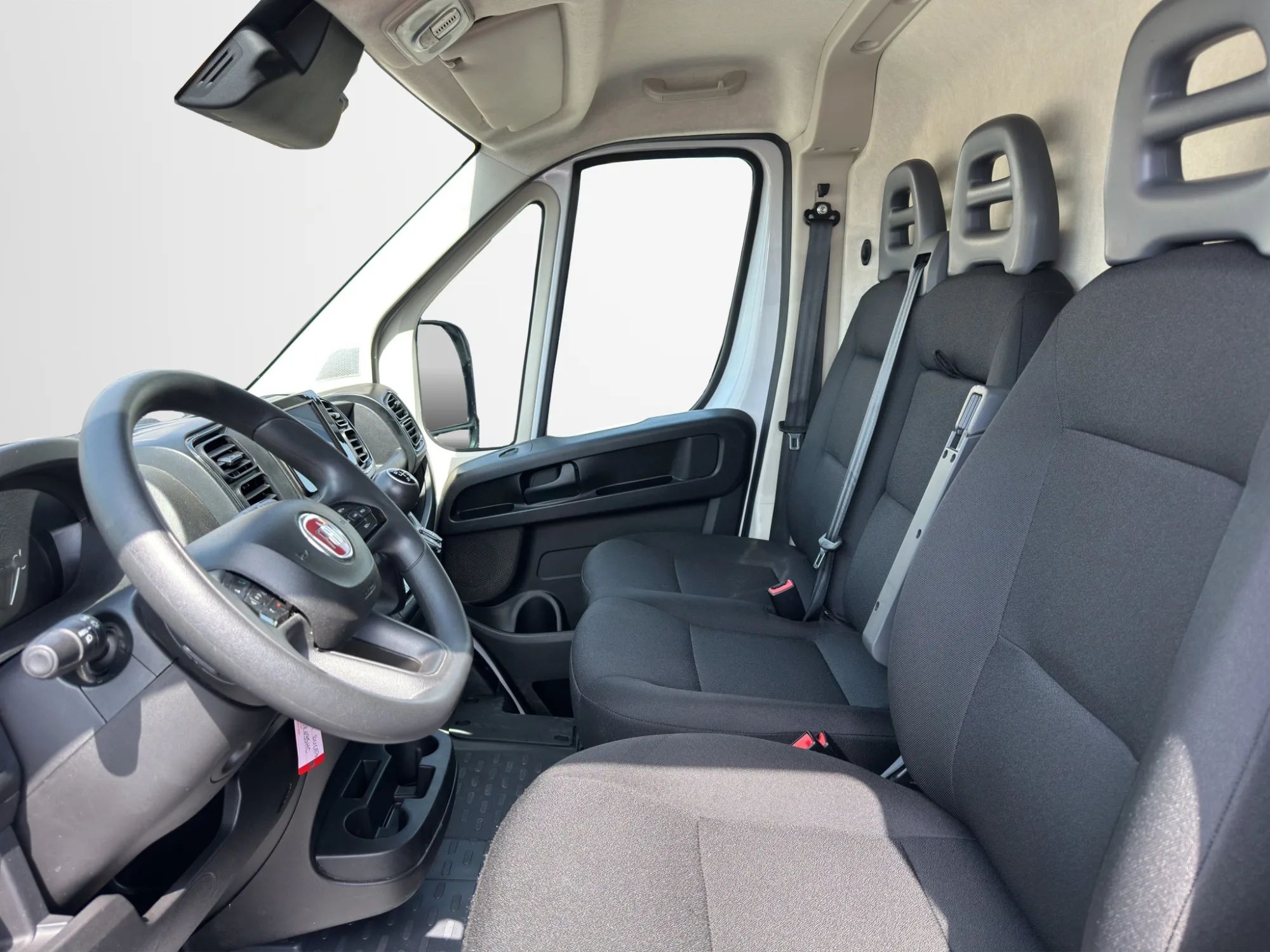 Fiat Ducato 2023 — foto 9 di 22