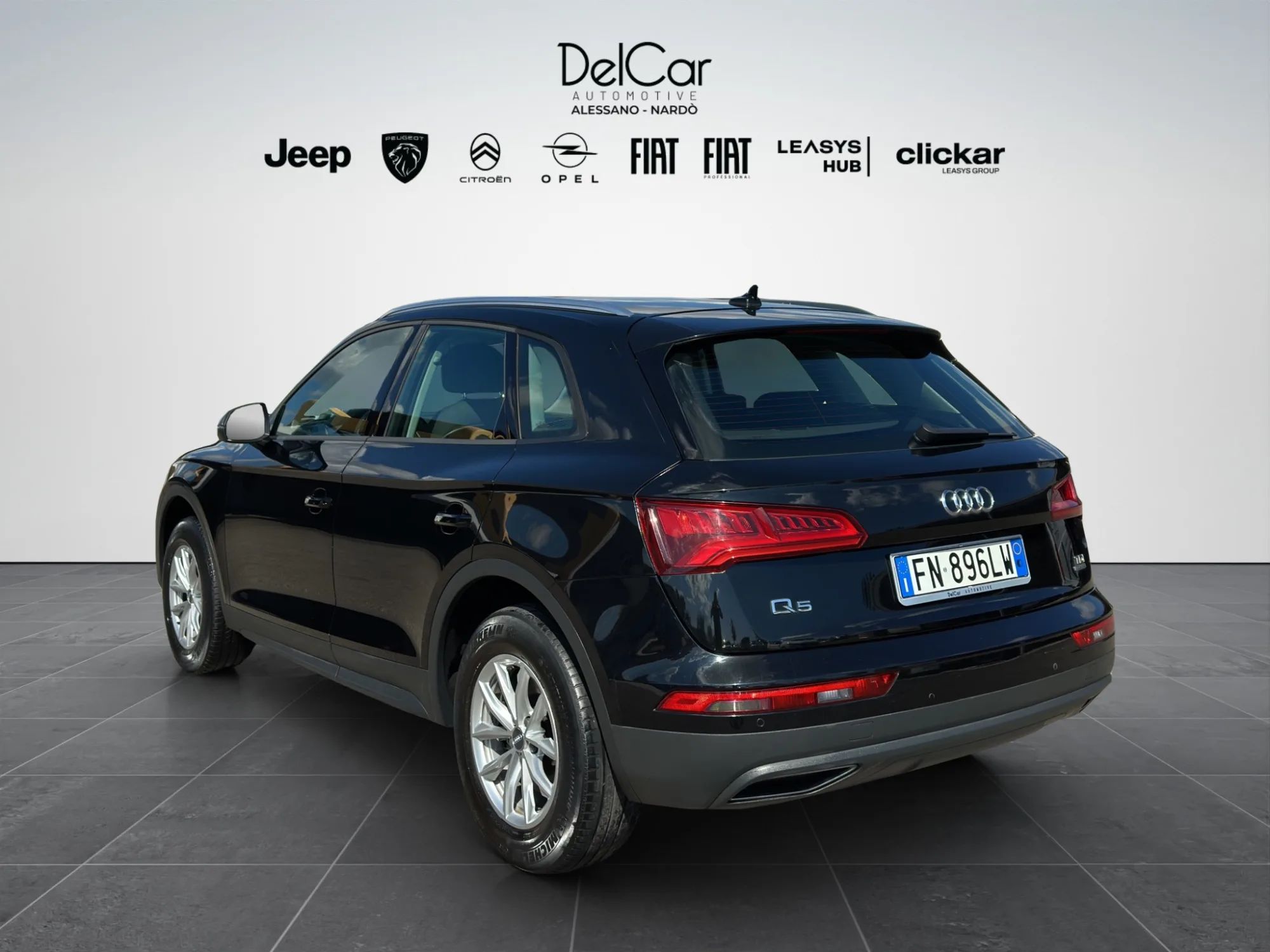Audi Q5 2.0 TDI 190 Cv. Quattro S-Tronic Business 2018 — foto 4 di 22
