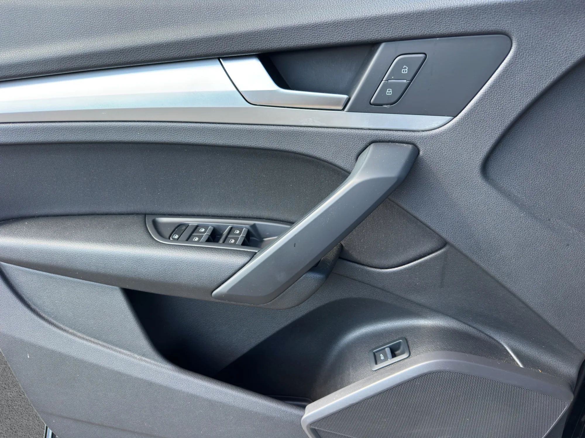 Audi Q5 2.0 TDI 190 Cv. Quattro S-Tronic Business 2018 — foto 12 di 22