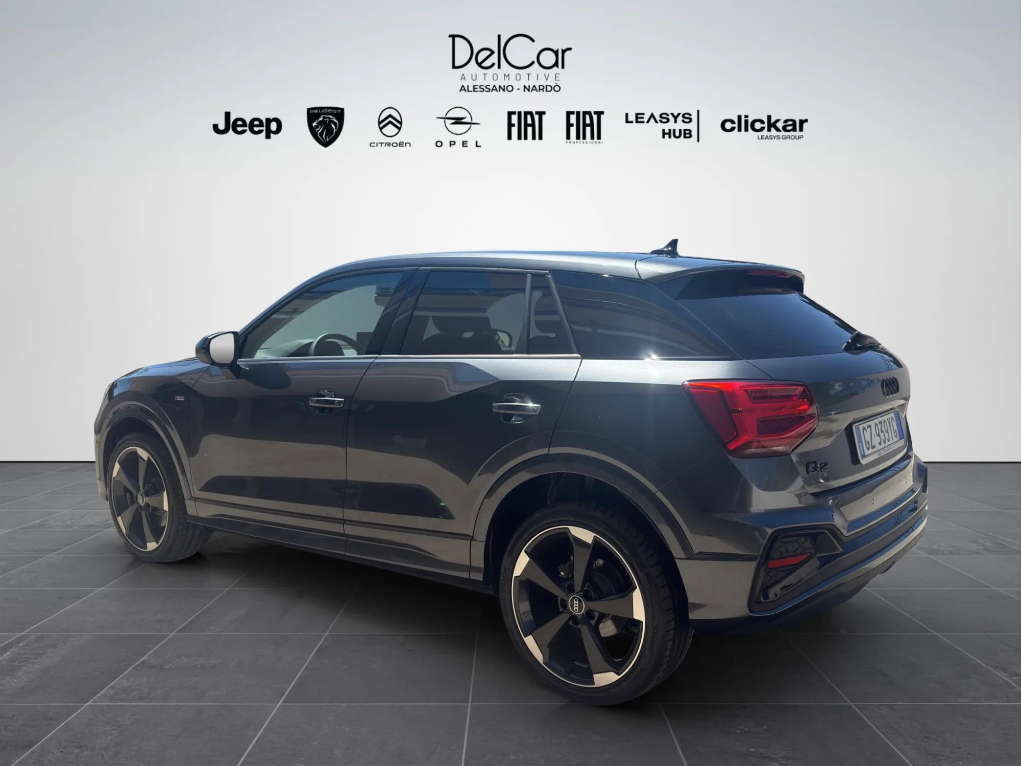 Audi Q2 30 2.0 TDI Identity Black 2025 — foto 4 di 18