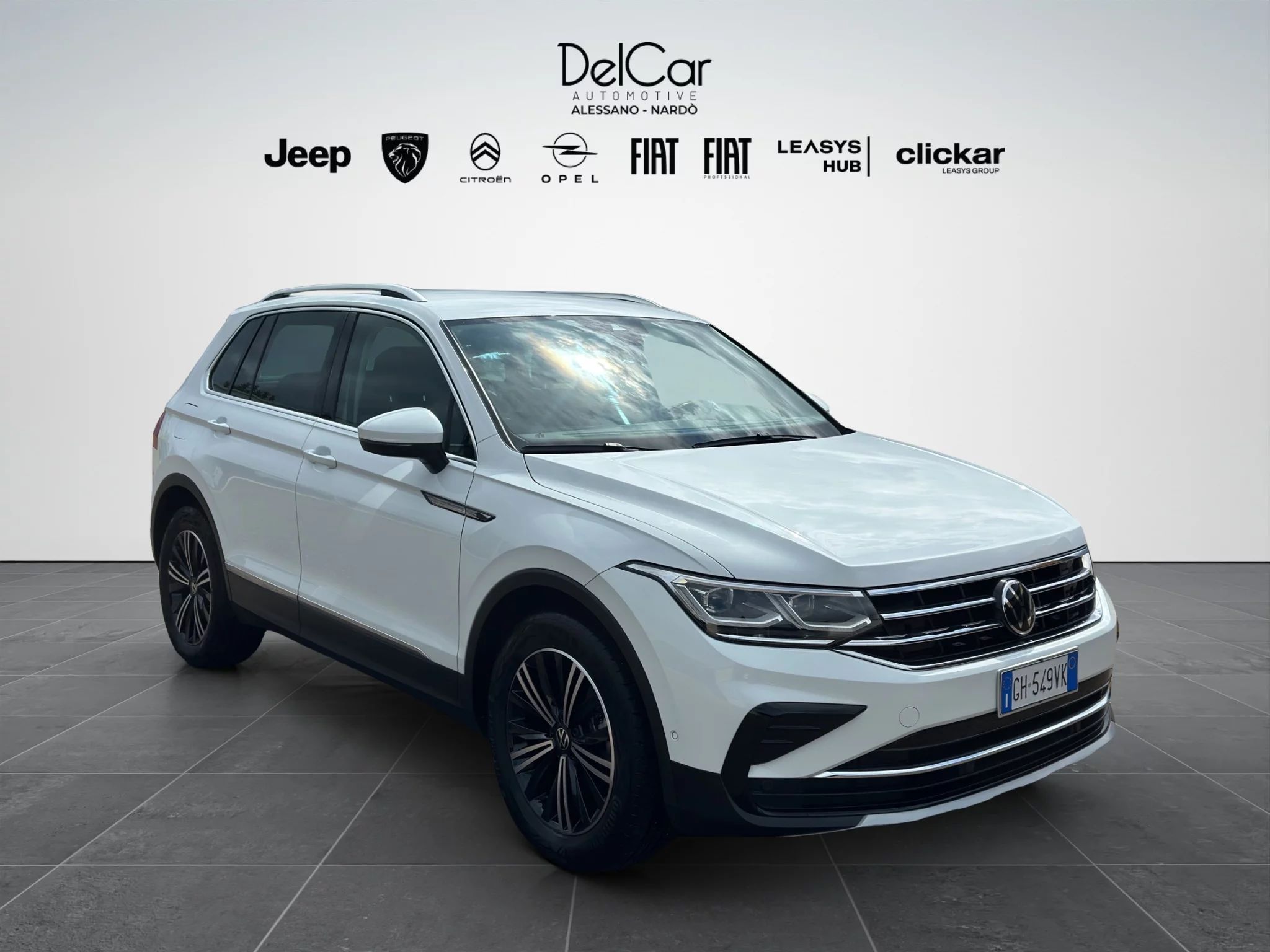 Volkswagen Tiguan 2.0 TDI DSG ELEGANCE 2022 — foto 8 di 24