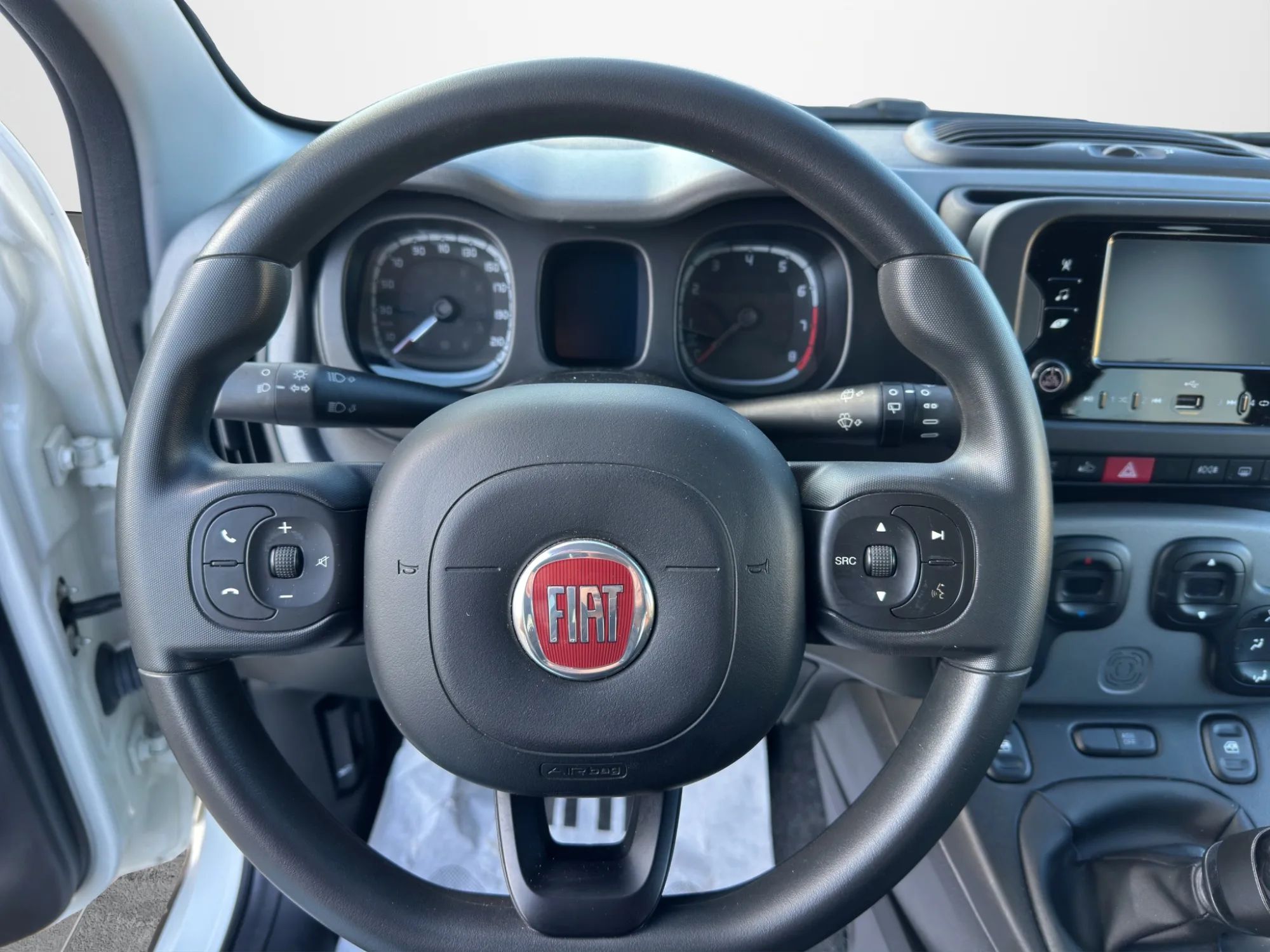Fiat Panda 1.0 70 Cv. Hybrid City Life 2022 — foto 10 di 20