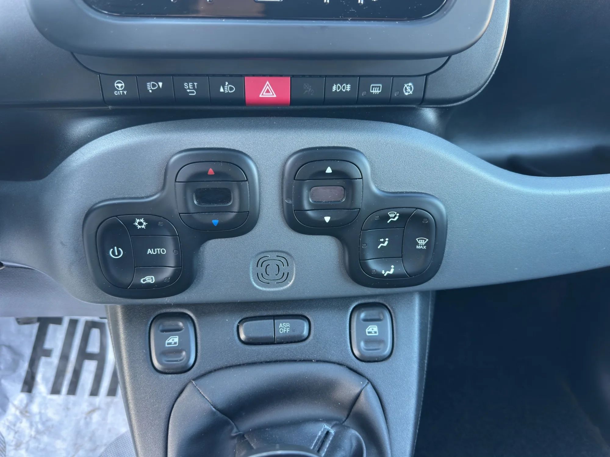 Fiat Panda 1.0 70 Cv. Hybrid City Life 2022 — foto 15 di 20