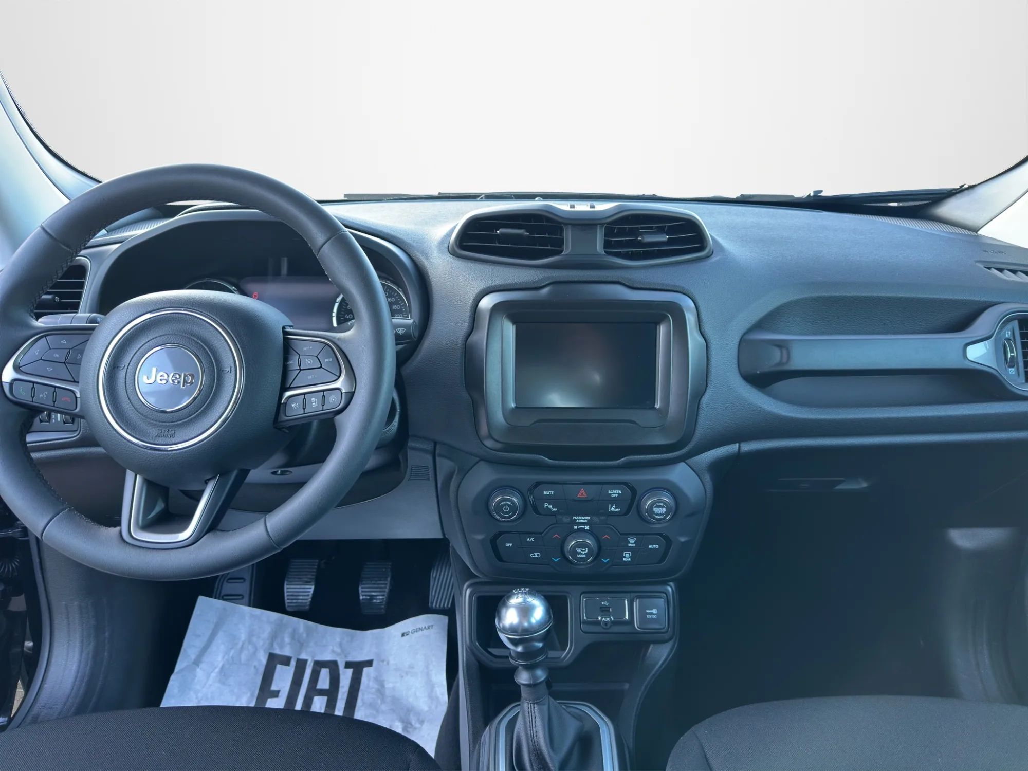 Jeep Renegade 1.6 MJT Limited 2022 — foto 14 di 21