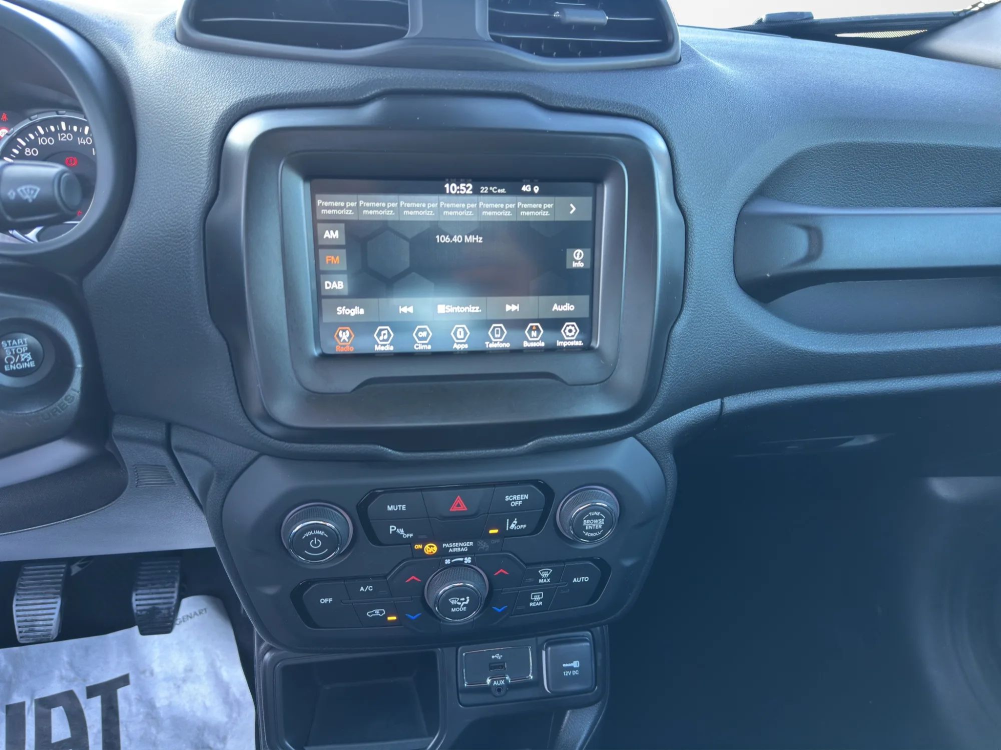 Jeep Renegade 1.6 MJT Limited 2022 — foto 15 di 21