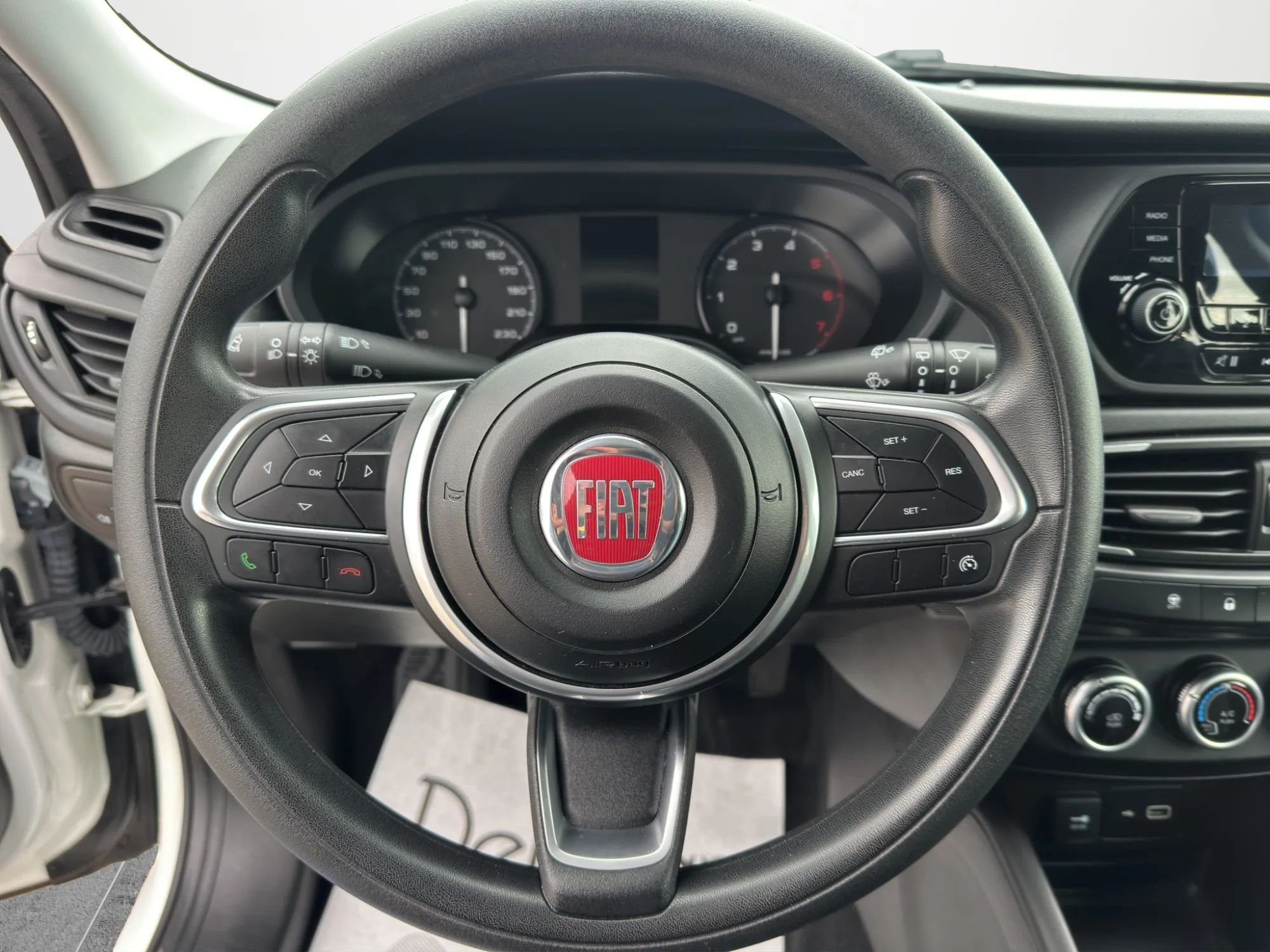 Fiat Tipo 1.3 Mjt 95 Cv. Easy 2022 — foto 9 di 18