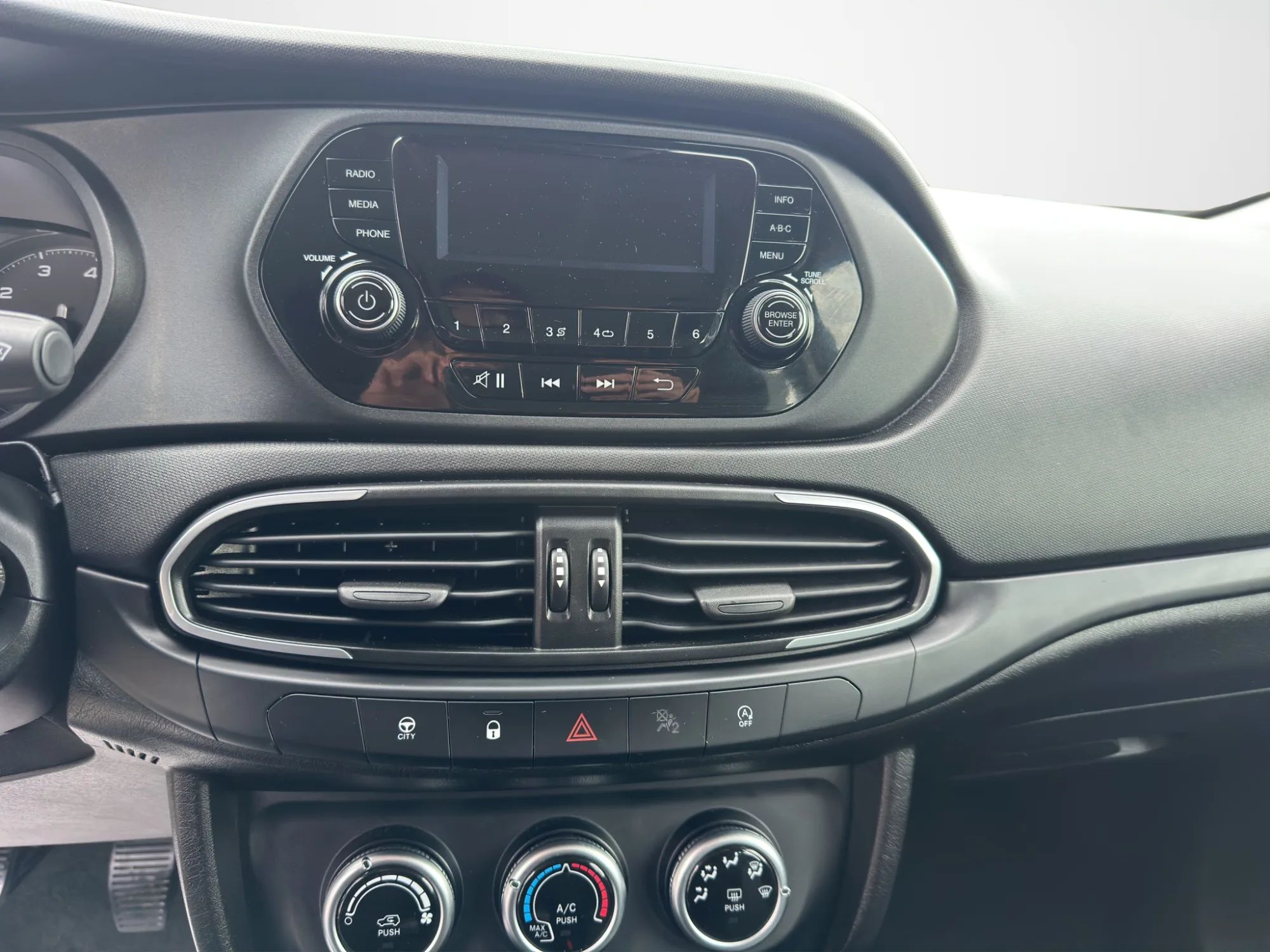 Fiat Tipo 1.3 Mjt 95 Cv. Easy 2022 — foto 14 di 18