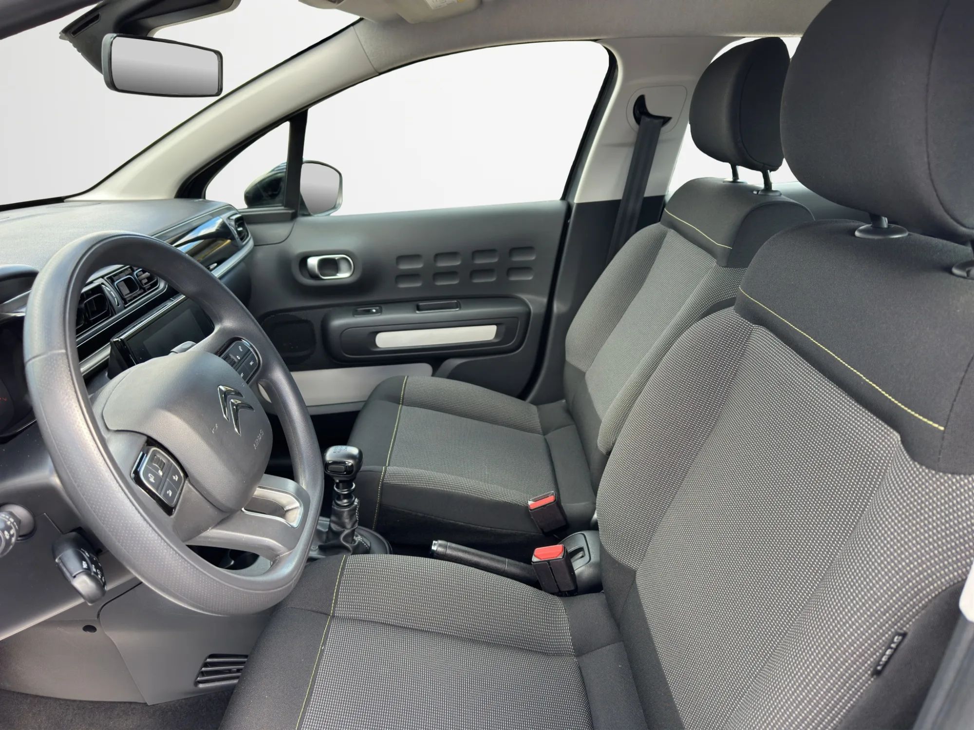 Citroën C3 1.5 BlueHDI 100 Cv. Plus 2024 — foto 9 di 20