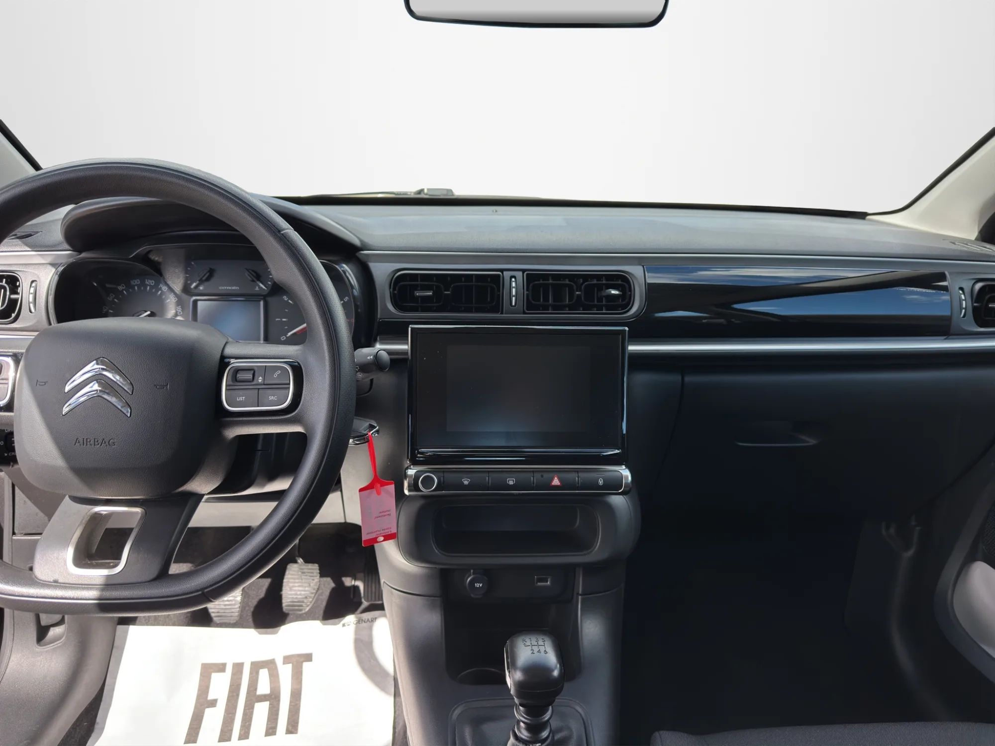 Citroën C3 1.5 BlueHDI 100 Cv. Plus 2024 — foto 14 di 20
