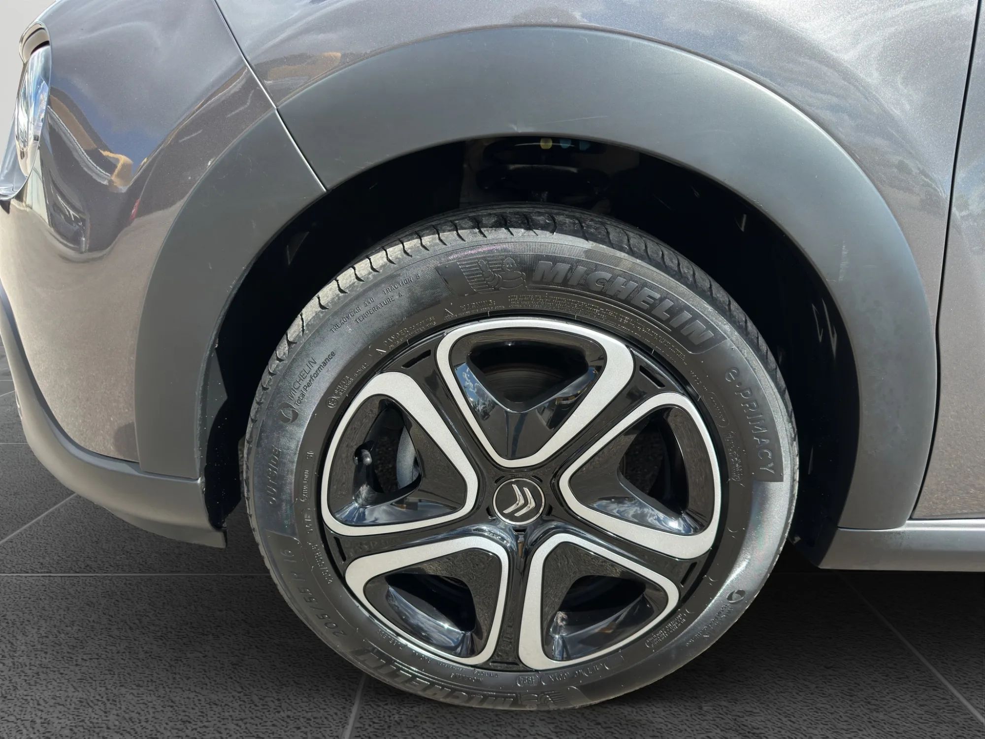 Citroën C3 1.5 BlueHDI 100 Cv. Plus 2024 — foto 20 di 20
